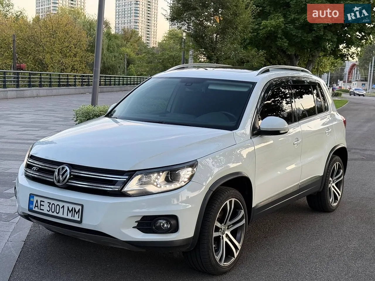 Volkswagen Tiguan, 2016