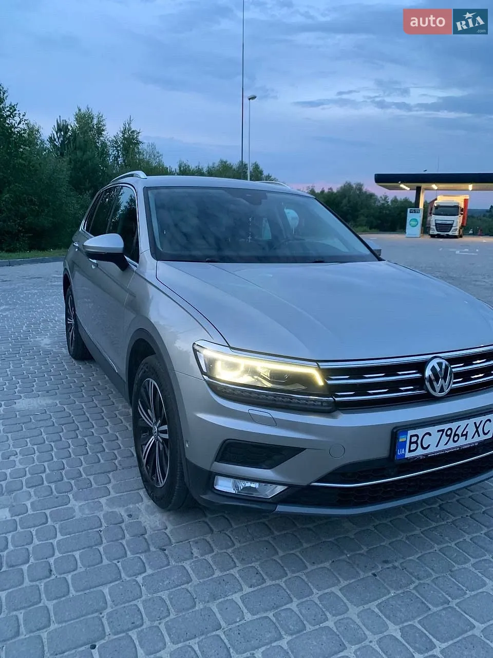 Volkswagen Tiguan, 2016