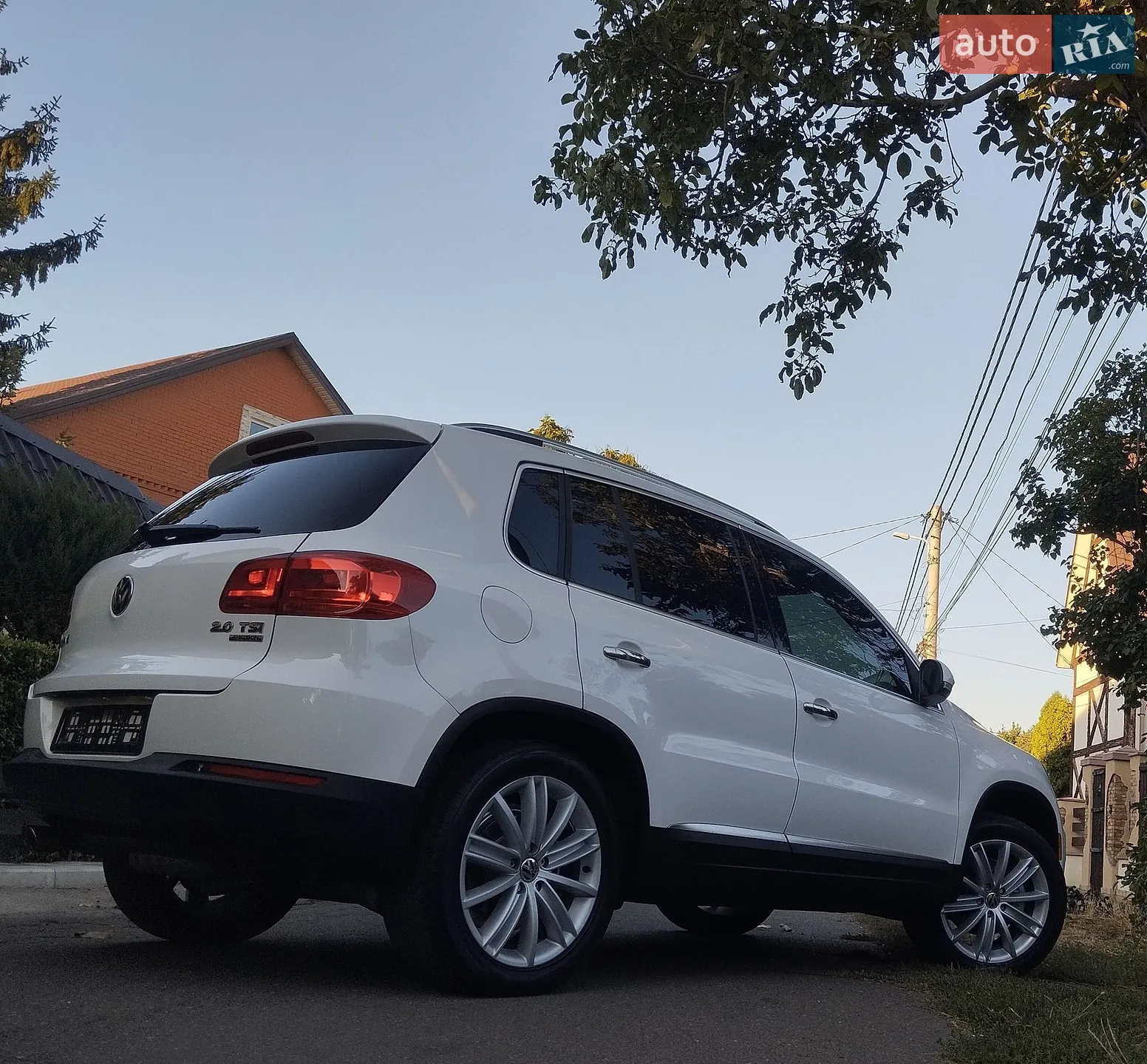 Volkswagen Tiguan, 2011