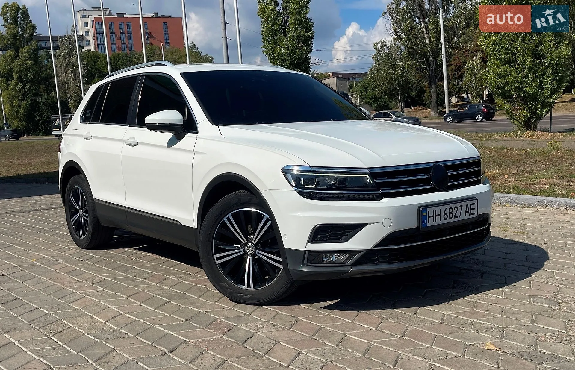 Volkswagen Tiguan, 2020