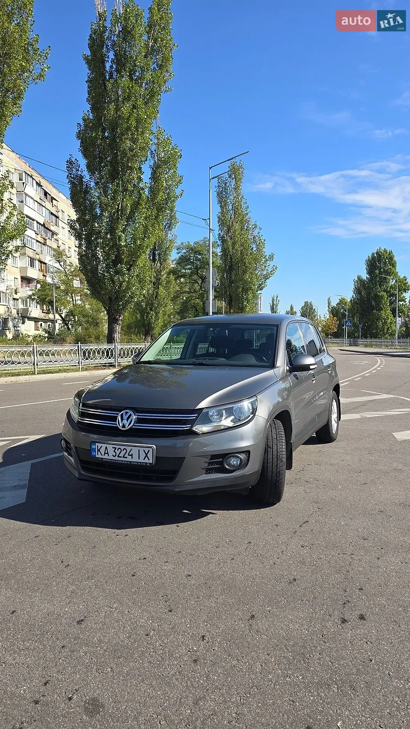 Volkswagen Tiguan, 2012
