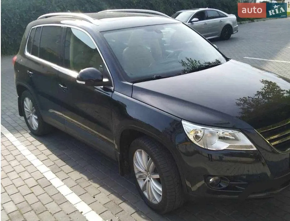 Volkswagen Tiguan, 2010