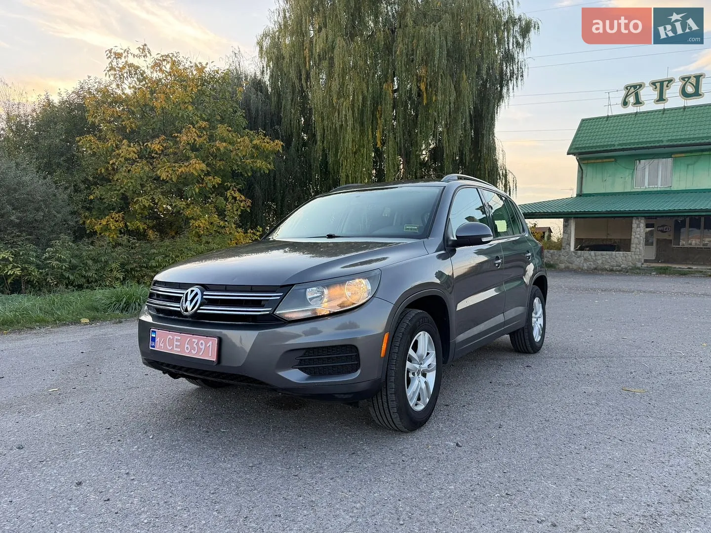 Volkswagen Tiguan, 2015