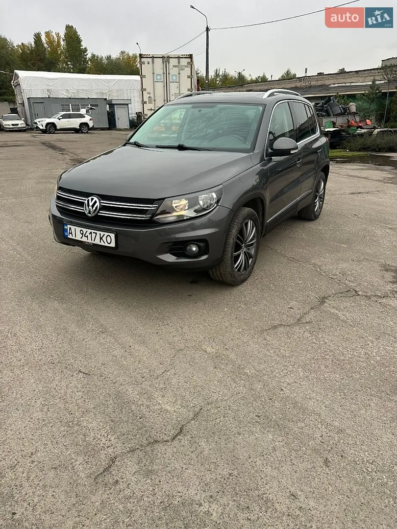 Volkswagen Tiguan, 2012