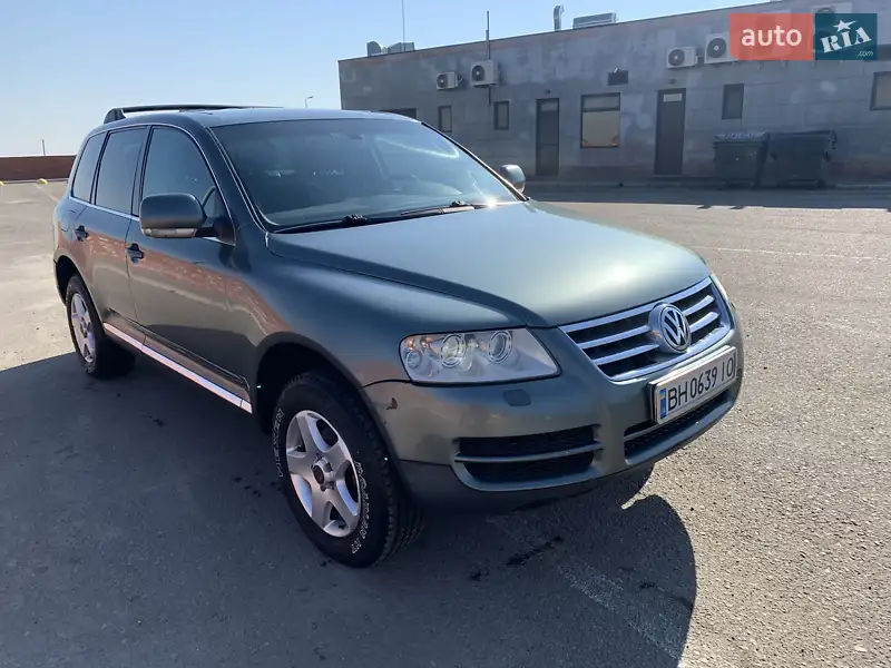 Volkswagen Touareg, 2004