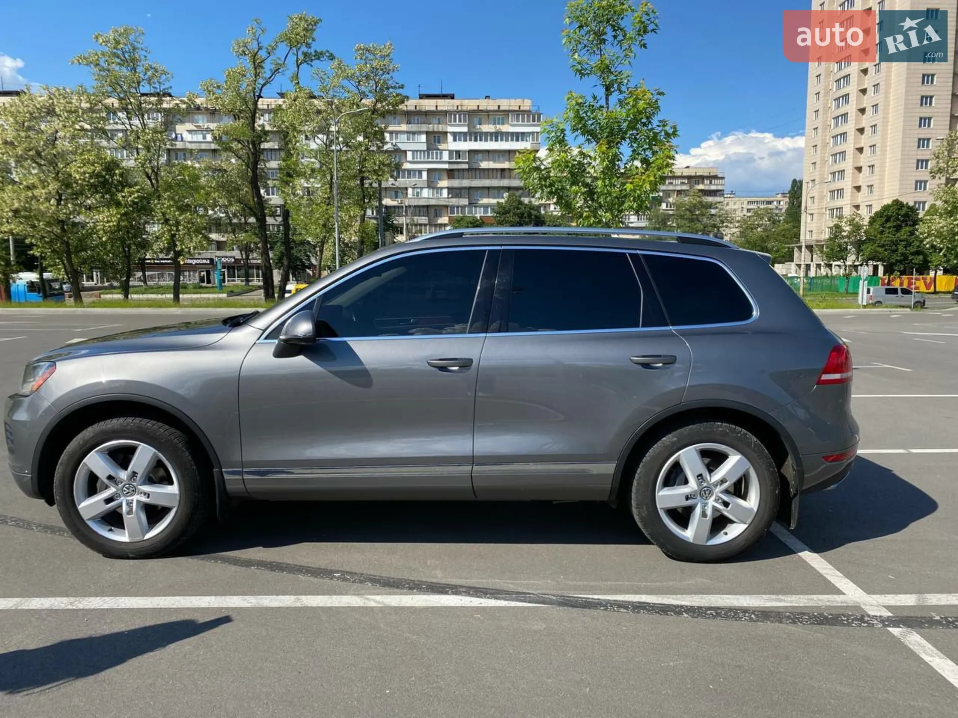 Volkswagen Touareg, 2012
