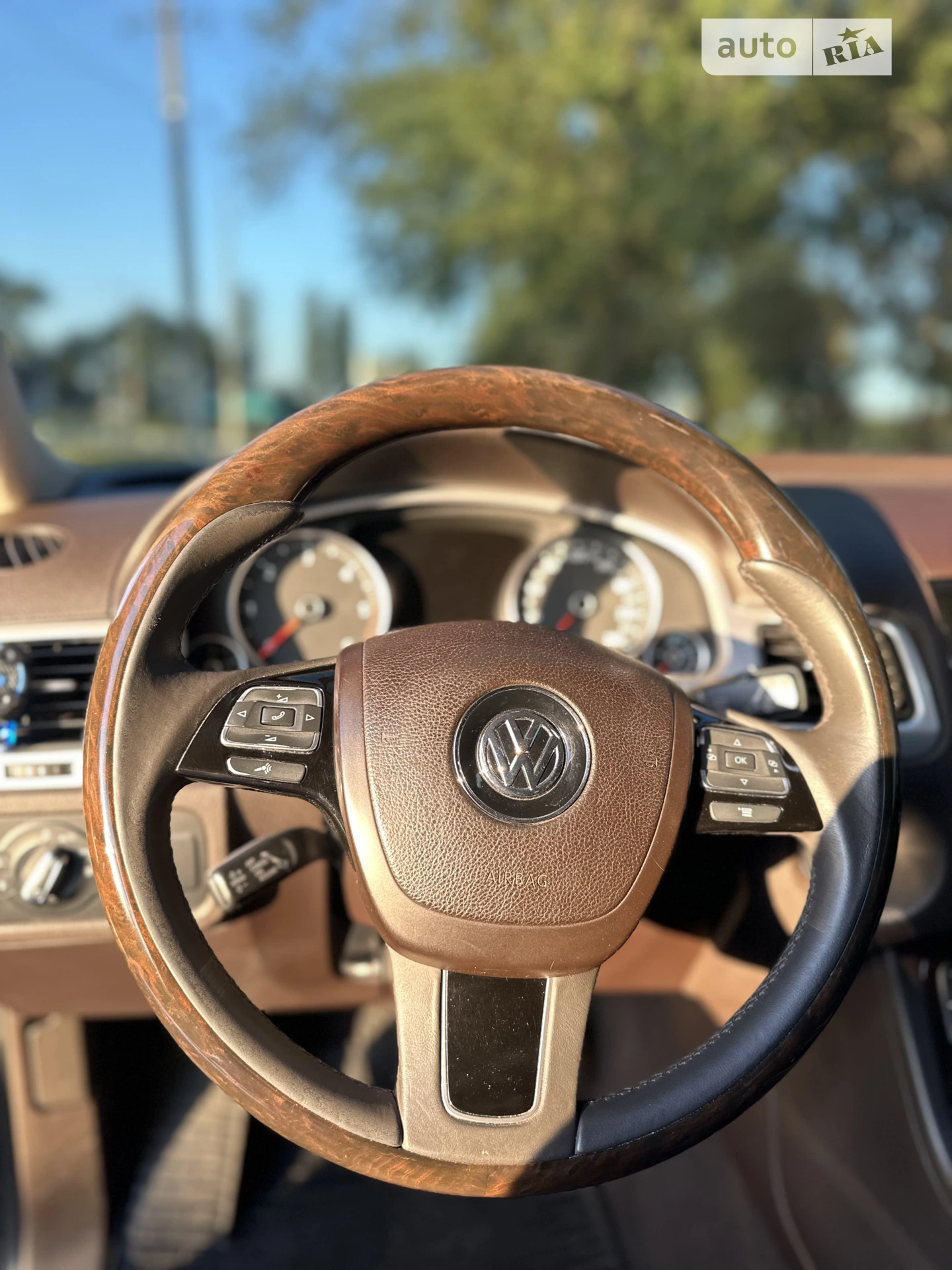 Volkswagen Touareg, 2011