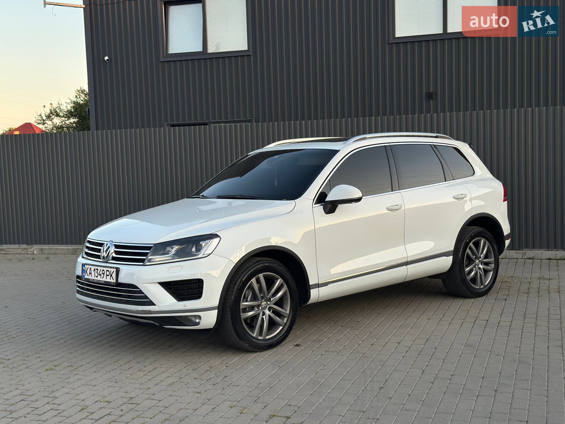 Volkswagen Touareg, 2015