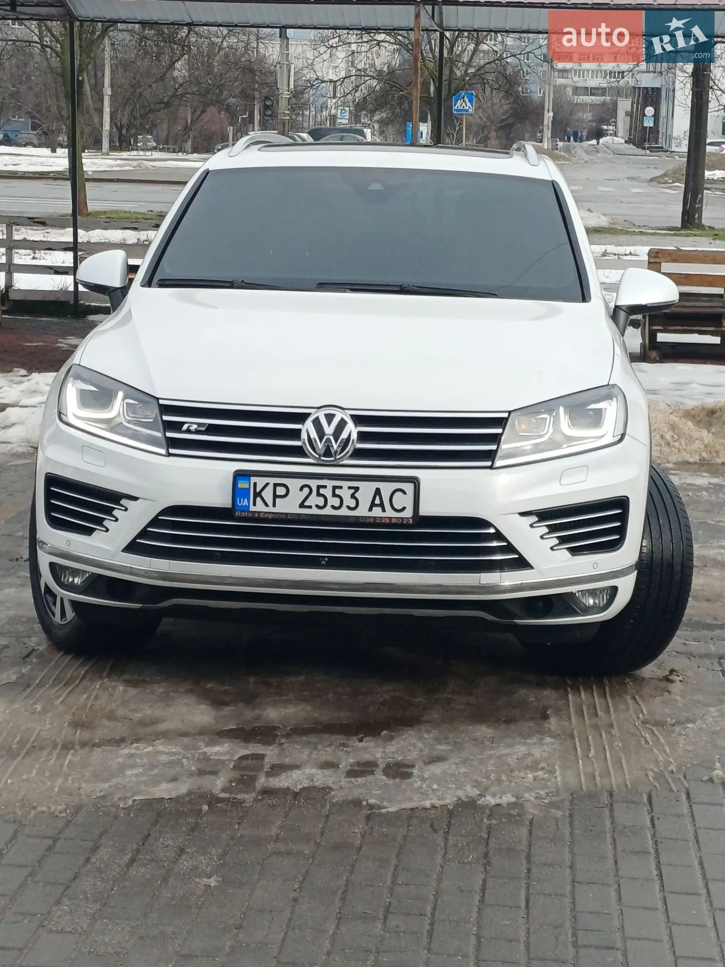 Volkswagen Touareg, 2015