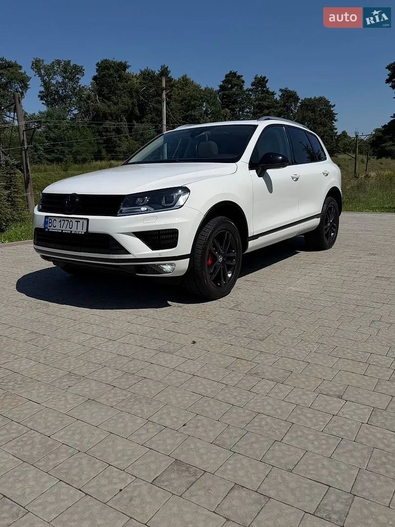 Volkswagen Touareg, 2015