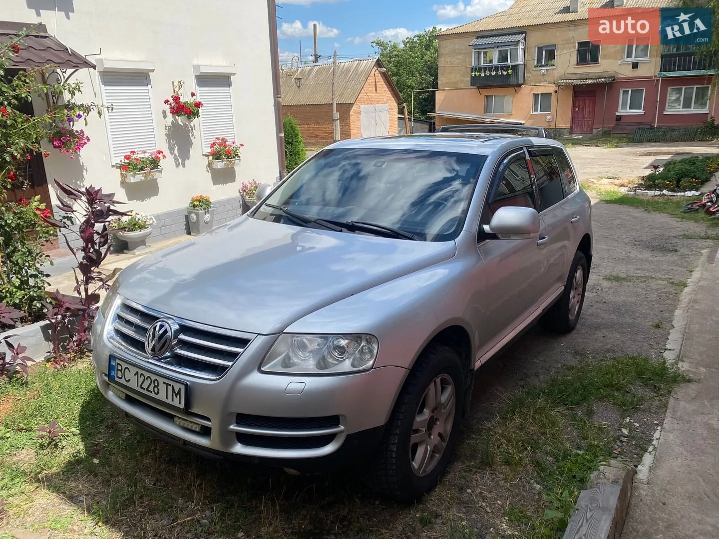 Volkswagen Touareg, 2004