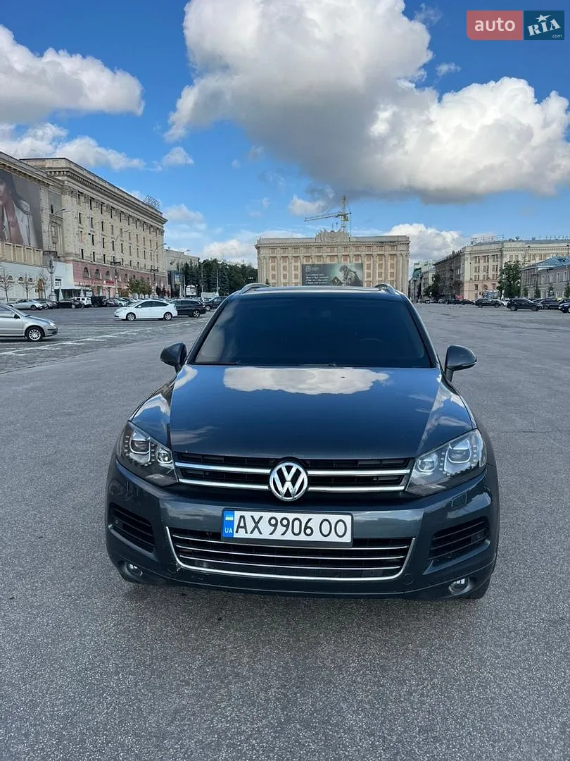 Volkswagen Touareg, 2011