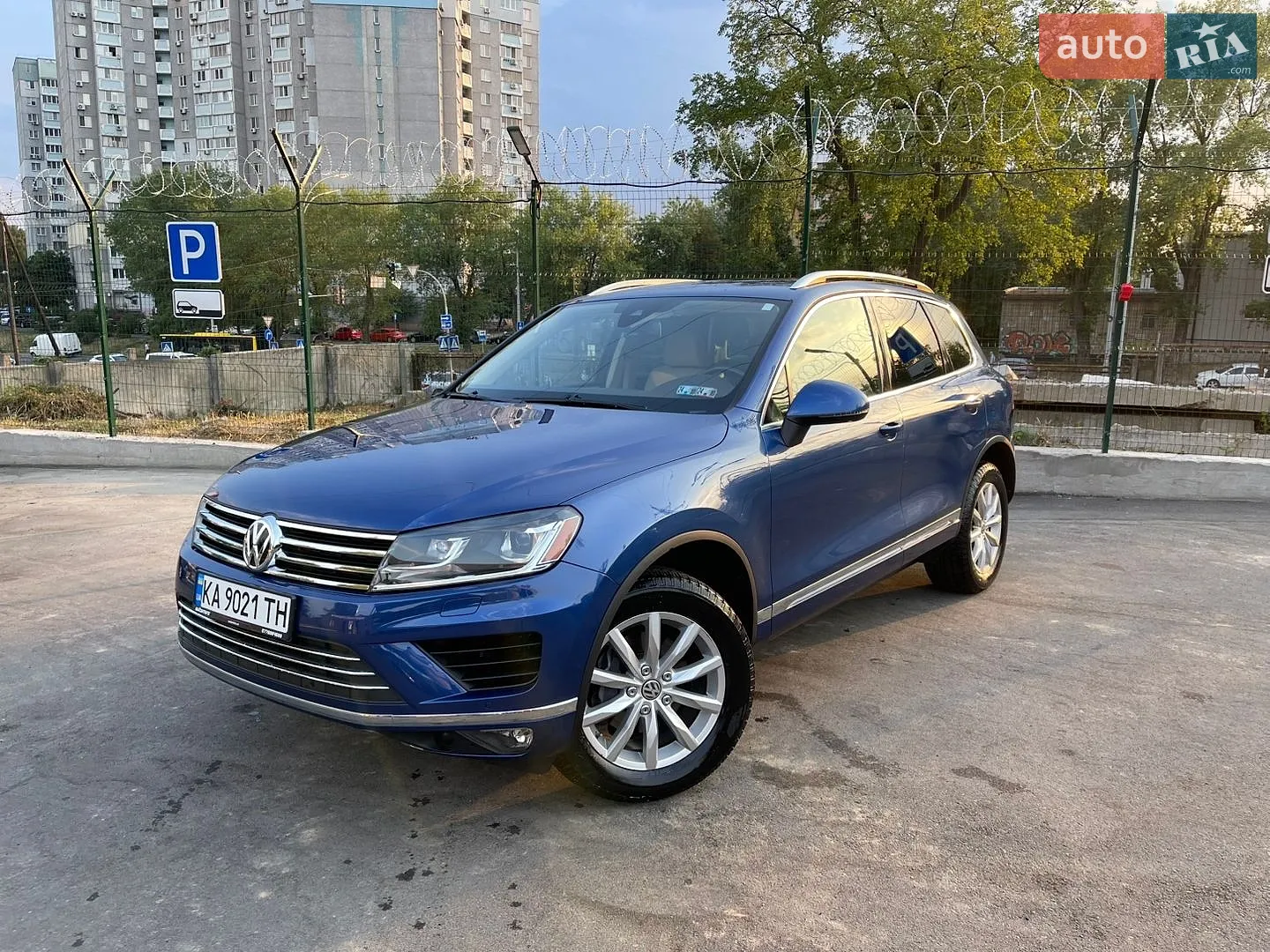 Volkswagen Touareg, 2015