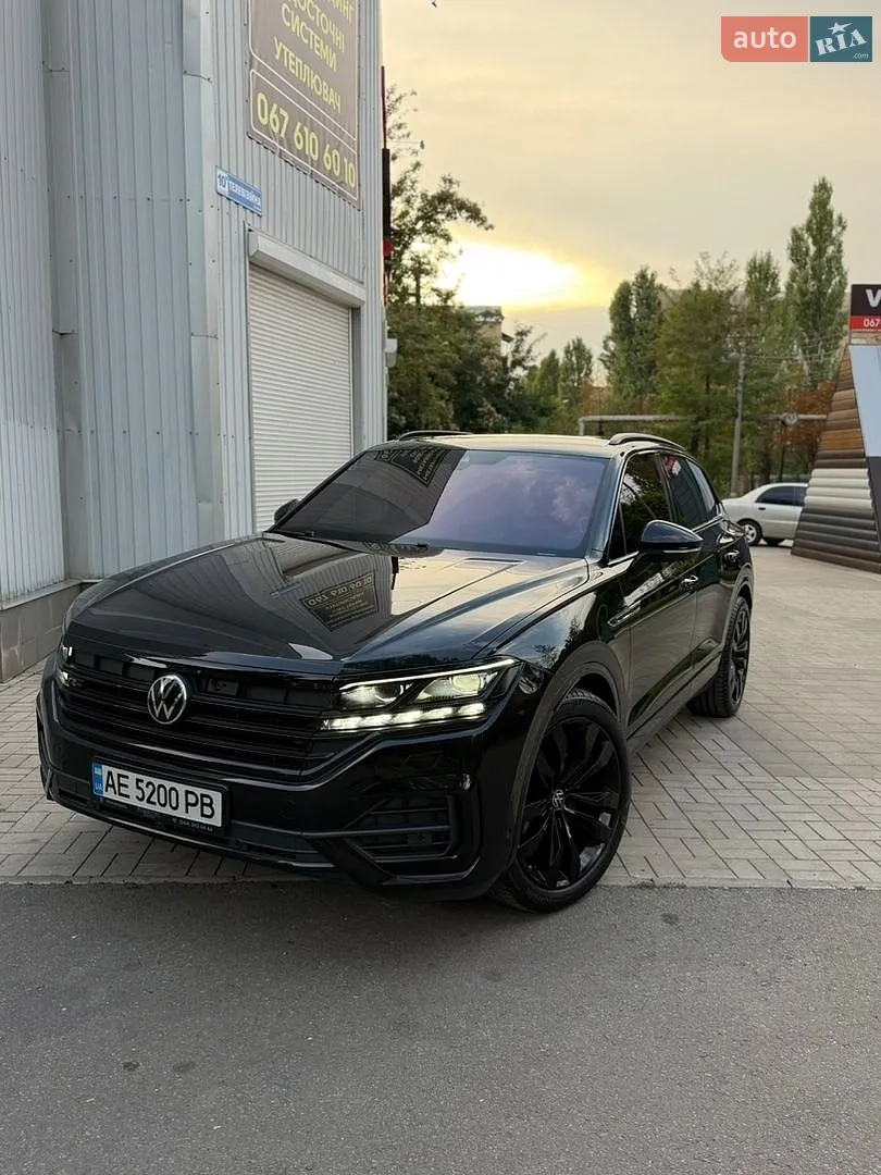 Volkswagen Touareg 2022 — 1
