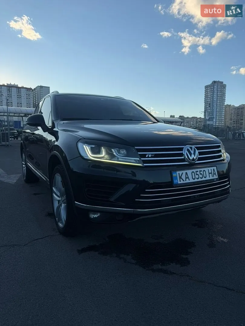 Volkswagen Touareg, 2015