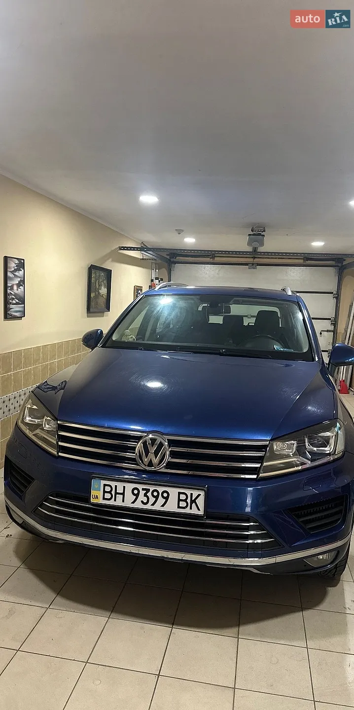Volkswagen Touareg, 2015