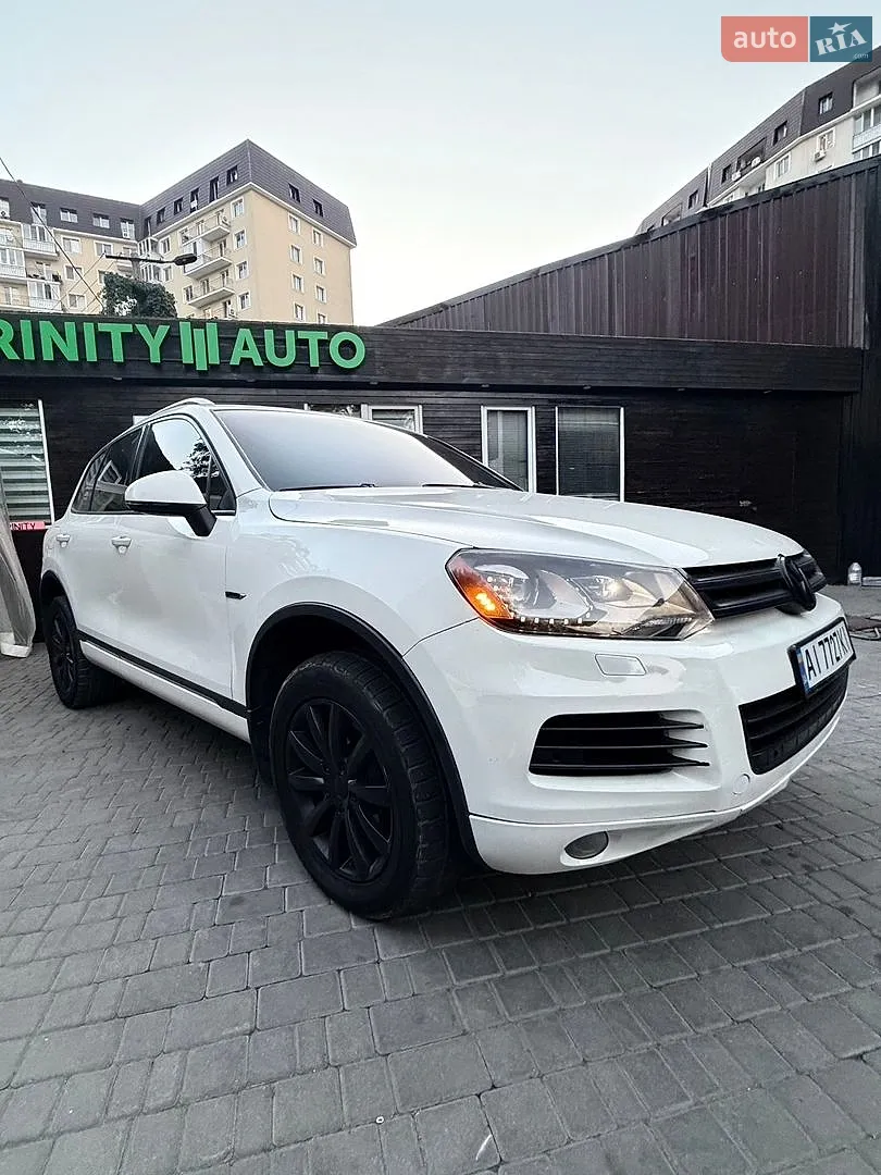 Volkswagen Touareg, 2011