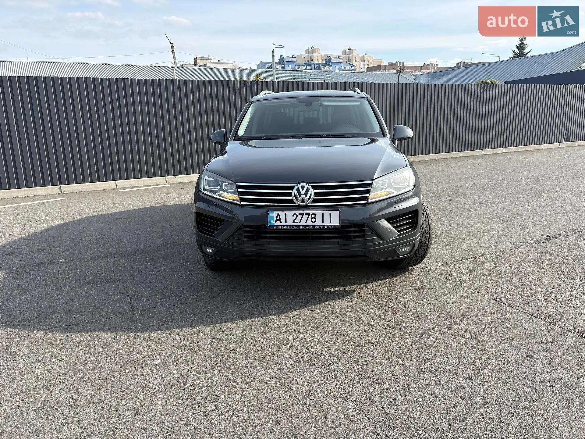 Volkswagen Touareg, 2015