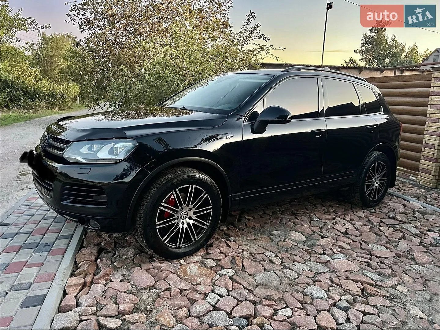 Volkswagen Touareg 2013 — 1