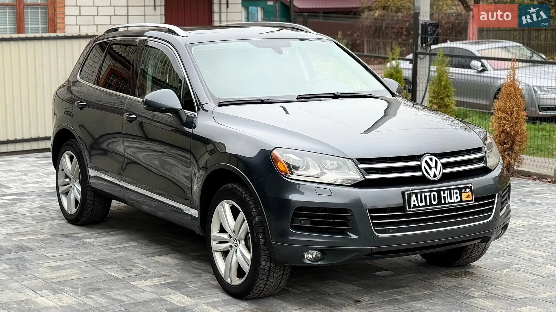 Volkswagen Touareg, 2011