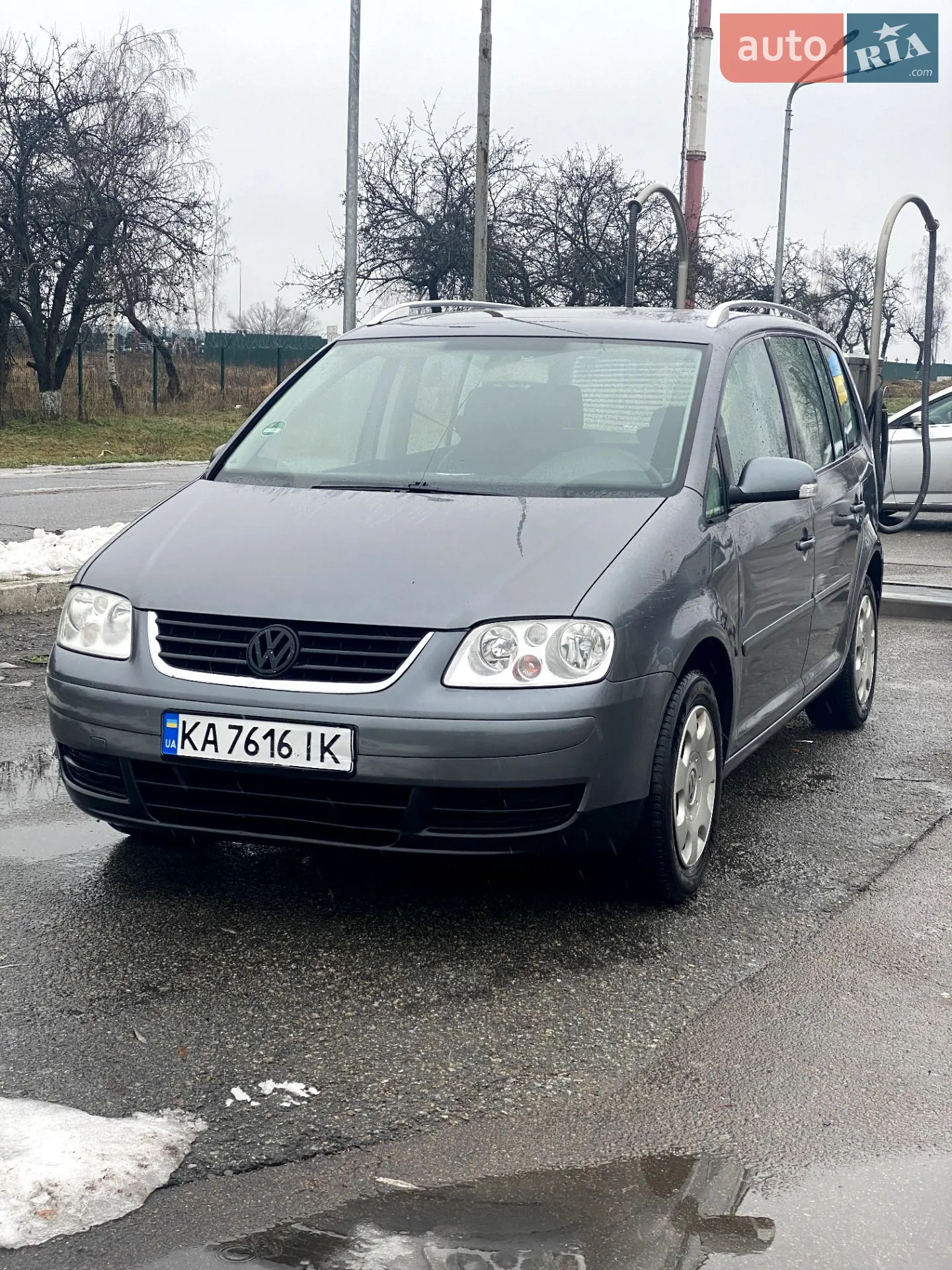 Volkswagen Touran, 2004