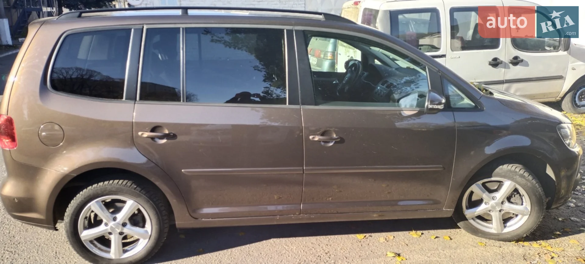 Volkswagen Touran, 2012