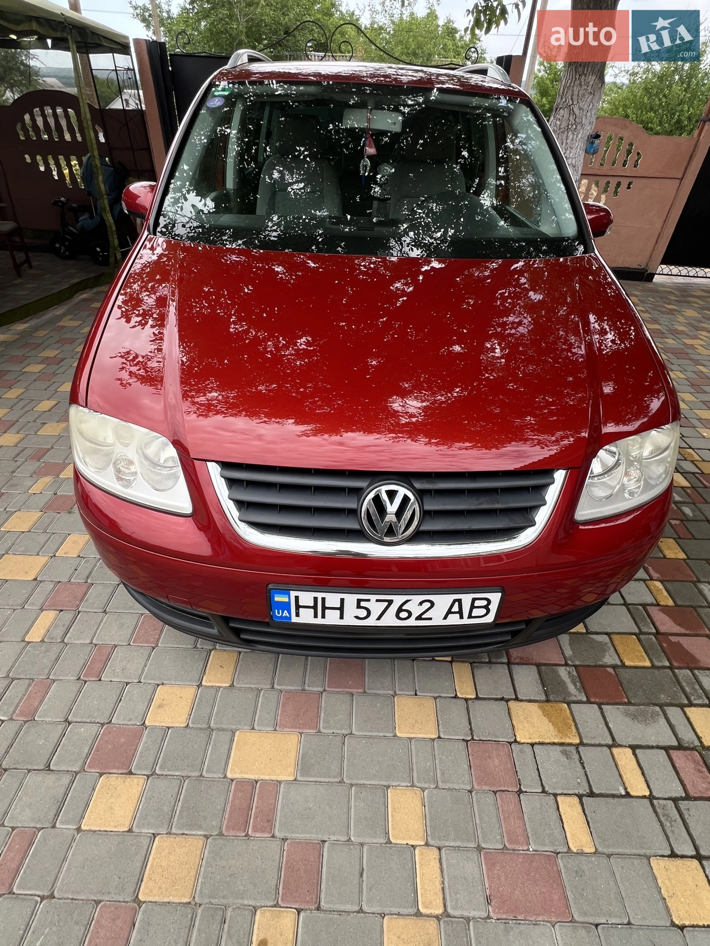 Volkswagen Touran, 2004