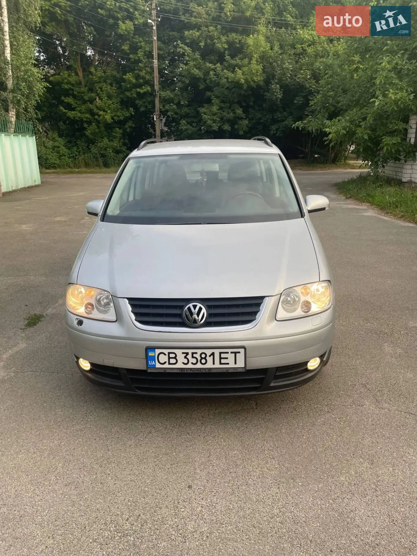 Volkswagen Touran, 2005