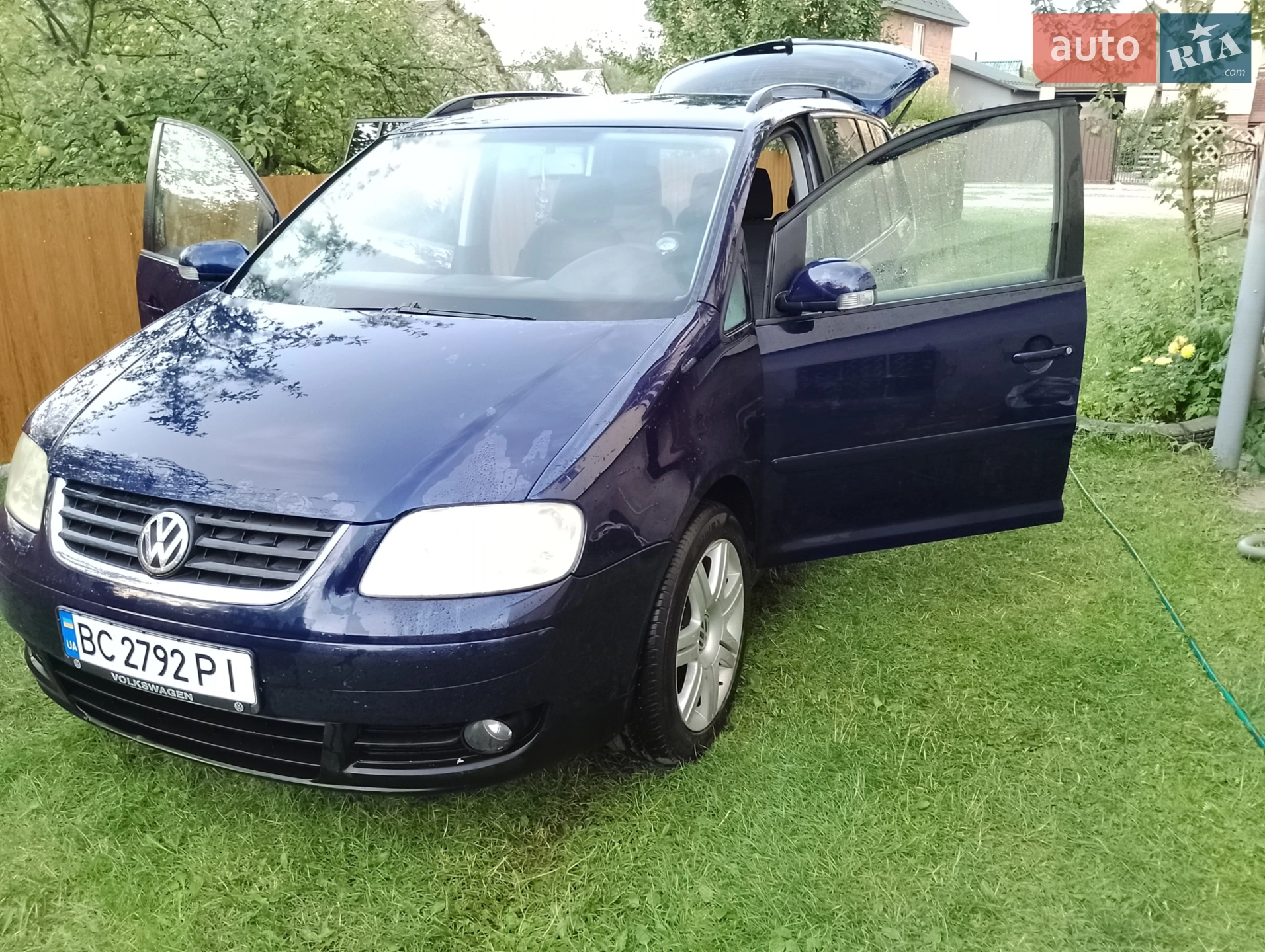 Volkswagen Touran, 2005