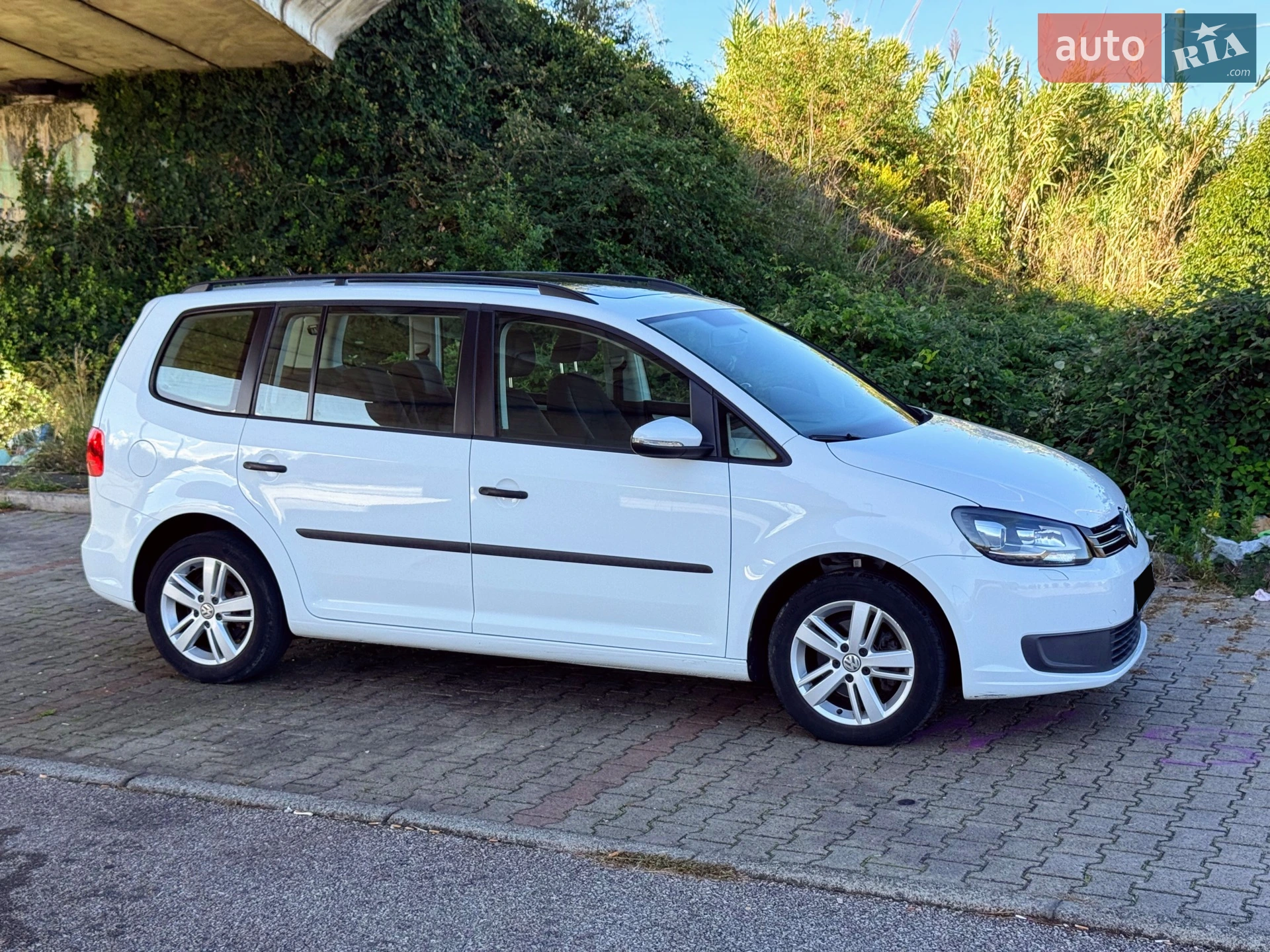 Volkswagen Touran, 2015
