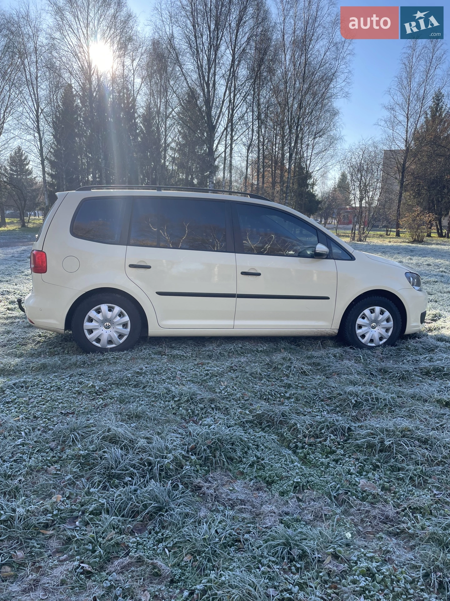 Volkswagen Touran, 2013