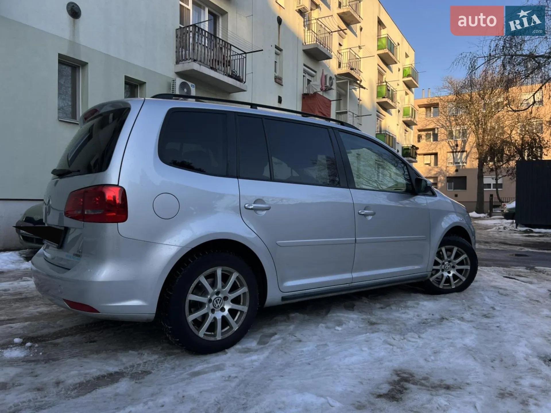 Volkswagen Touran, 2012