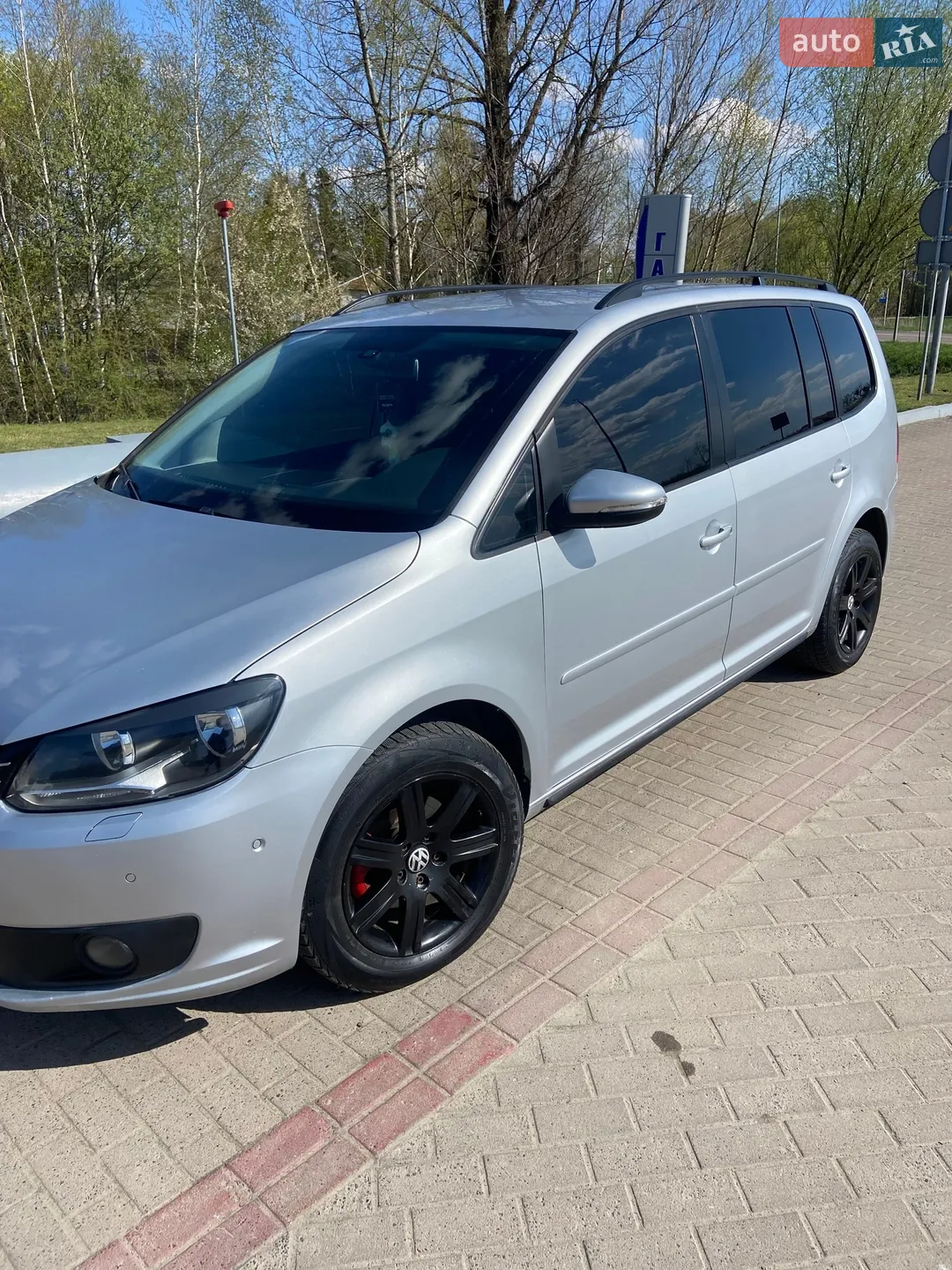 Volkswagen Touran, 2011