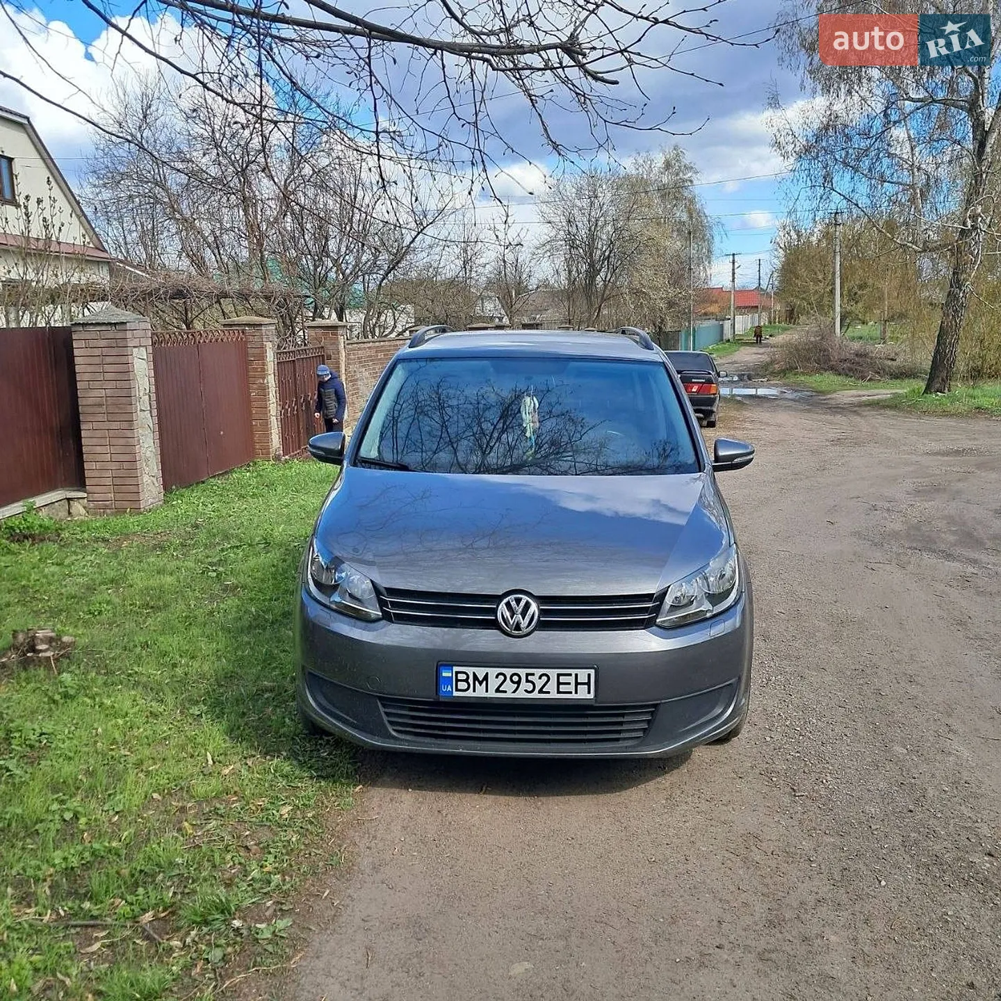 Volkswagen Touran, 2012