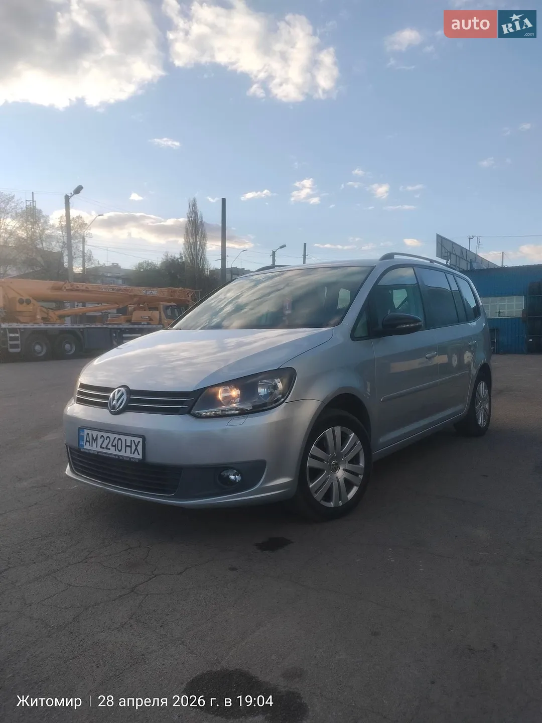 Volkswagen Touran, 2011