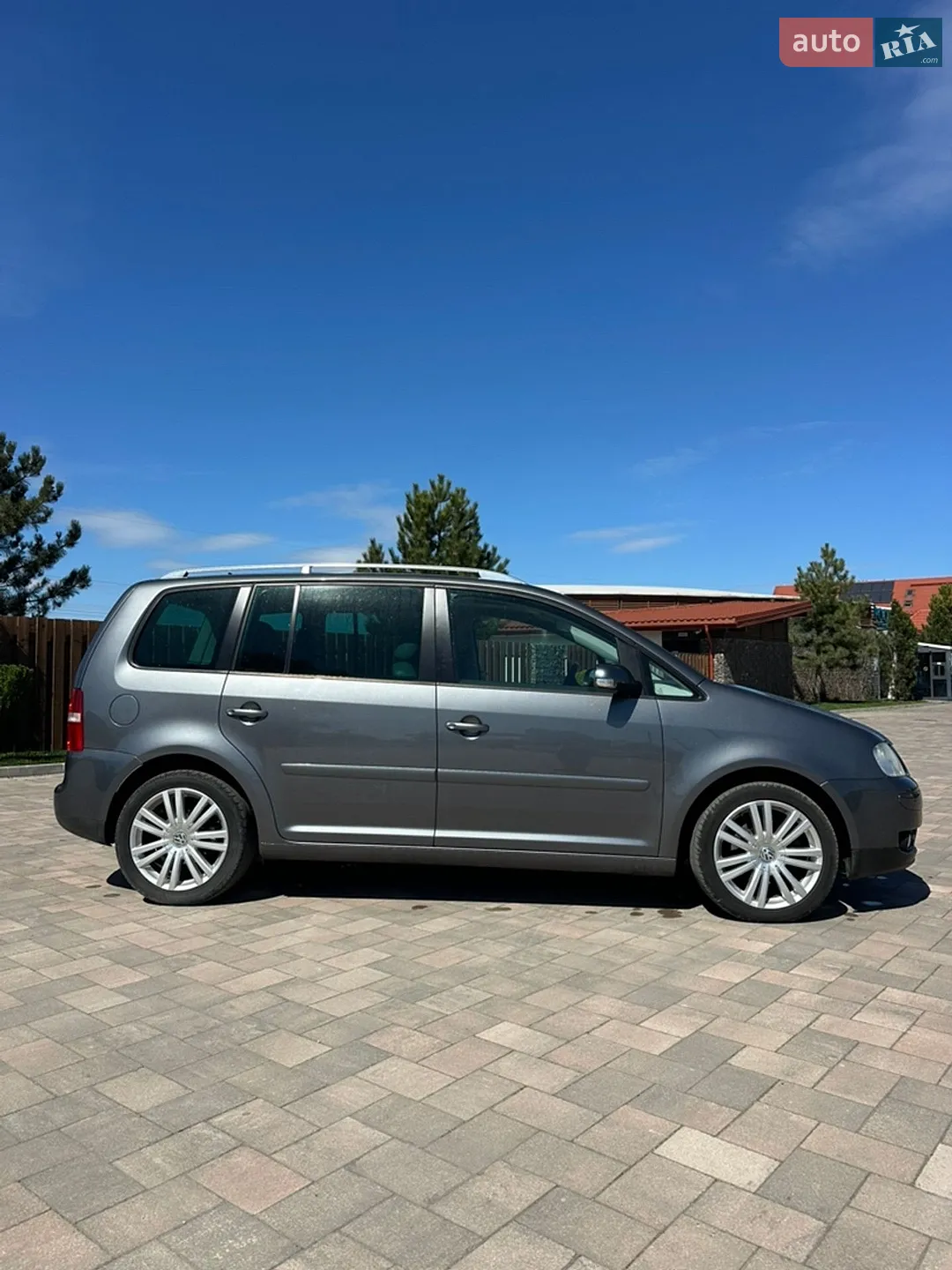 Volkswagen Touran, 2006