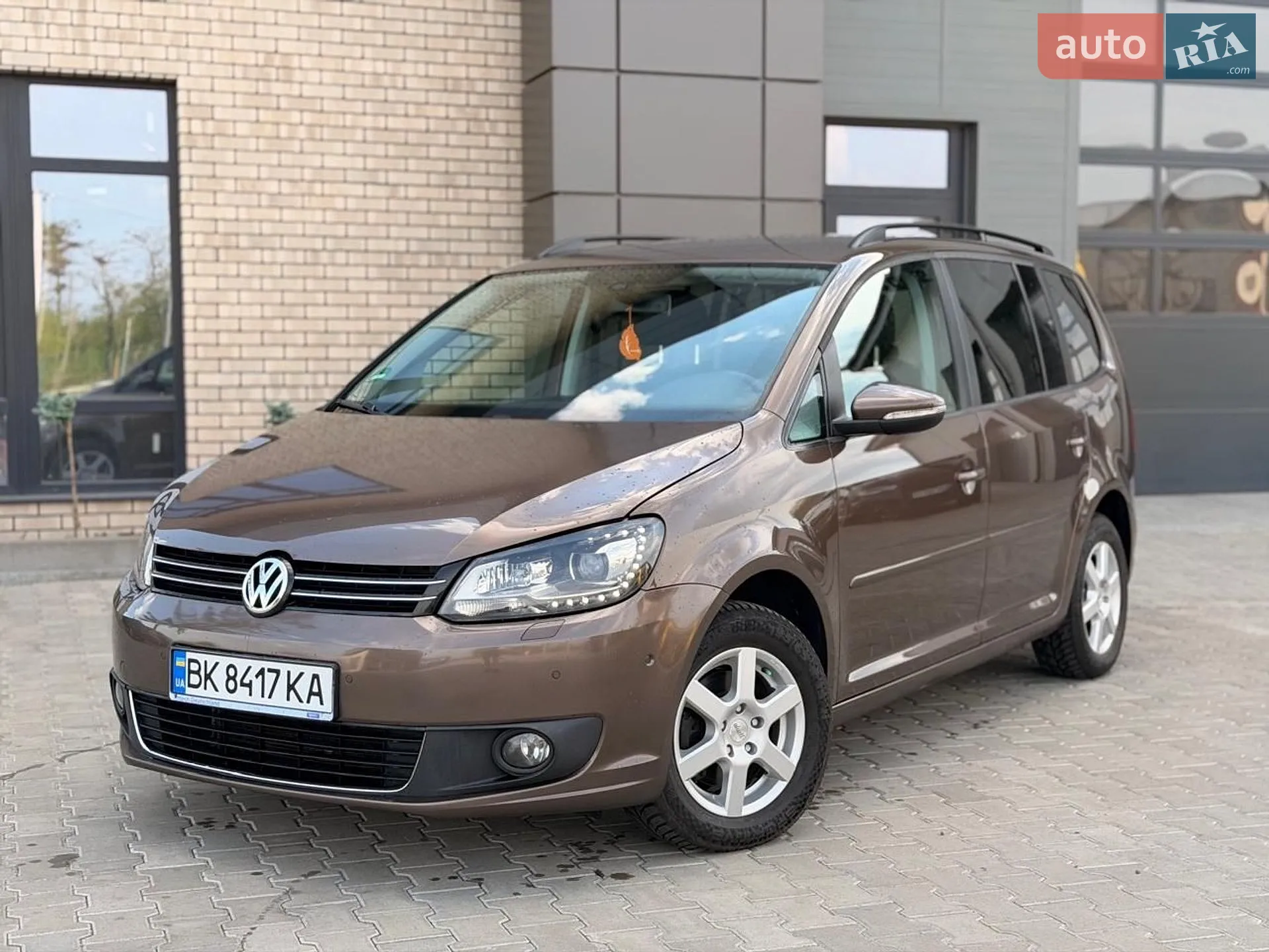 Volkswagen Touran, 2012