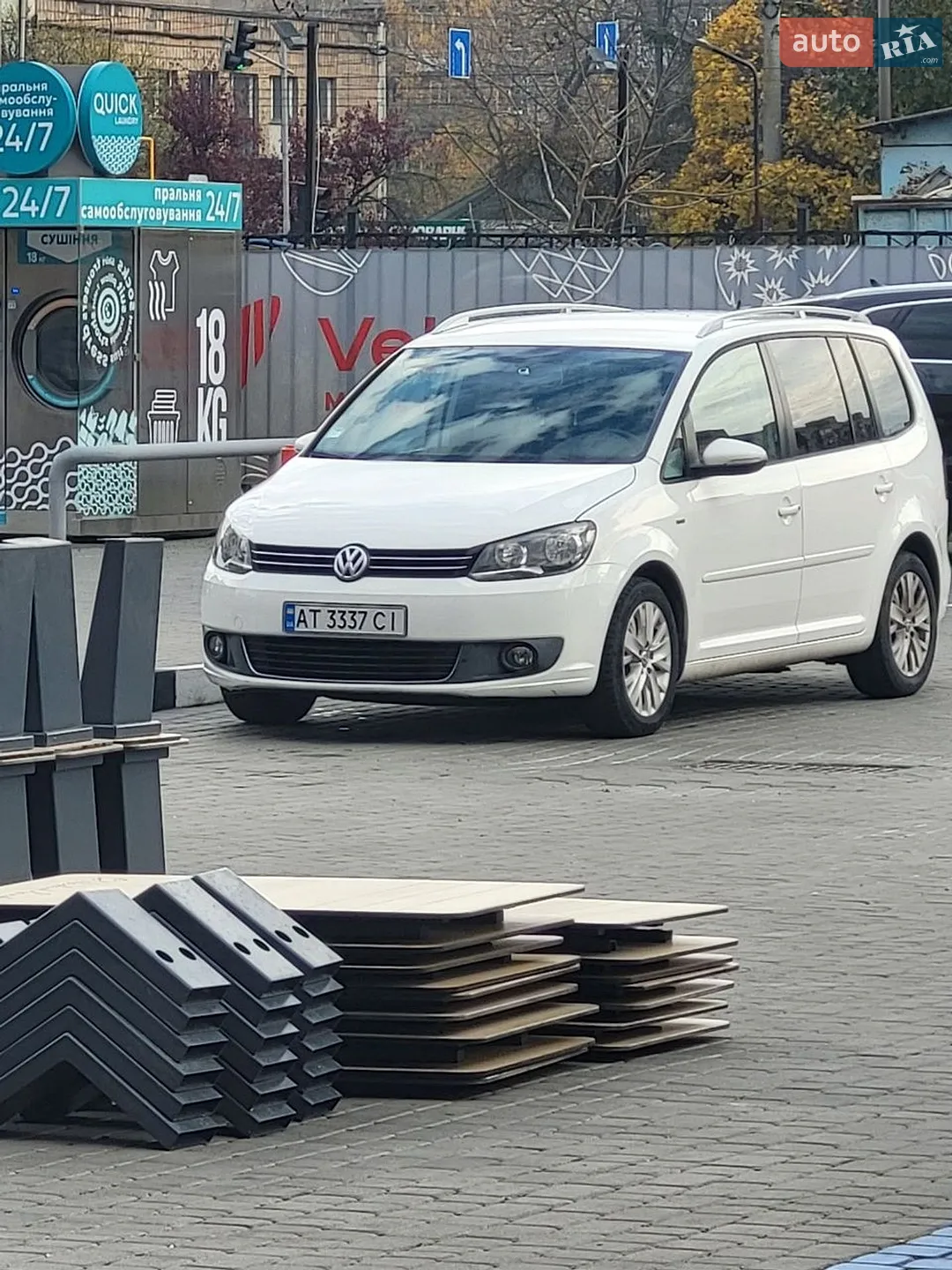 Volkswagen Touran, 2013
