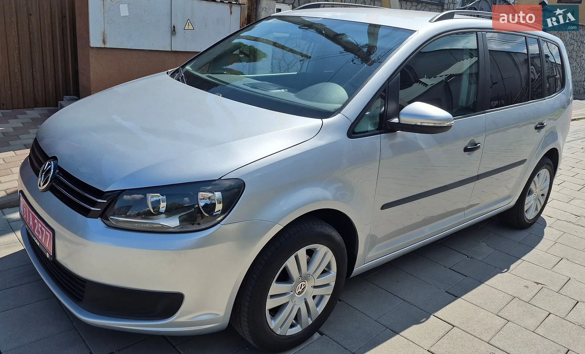 Volkswagen Touran, 2012