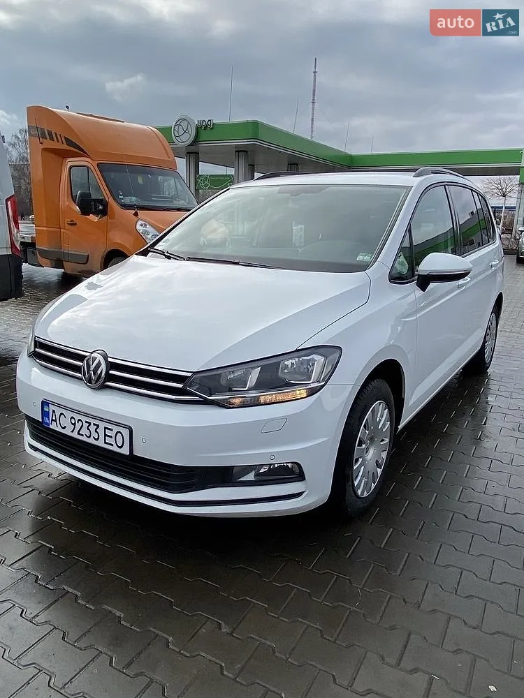 Volkswagen Touran, 2015