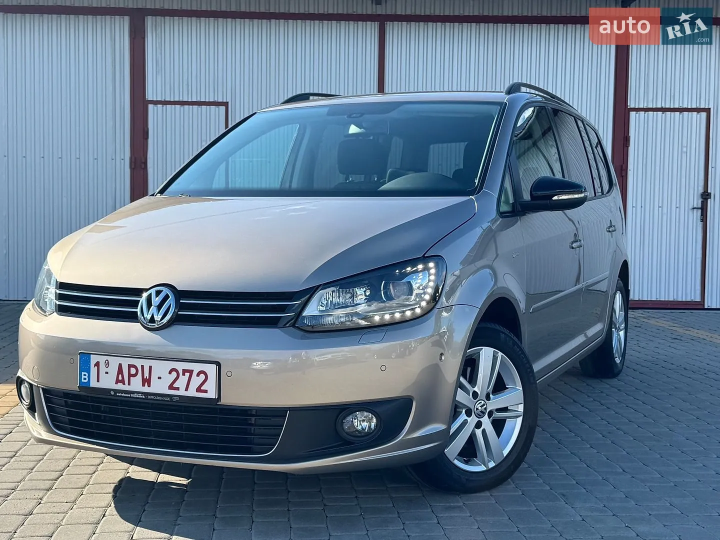 Volkswagen Touran, 2012