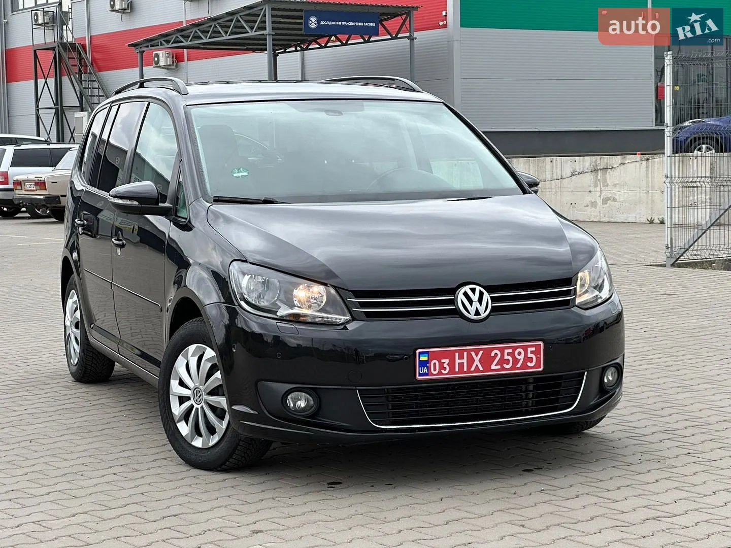 Volkswagen Touran, 2011