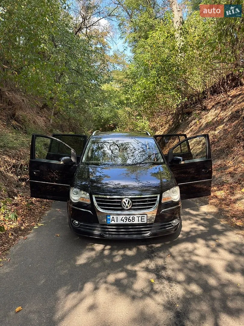 Volkswagen Touran, 2008