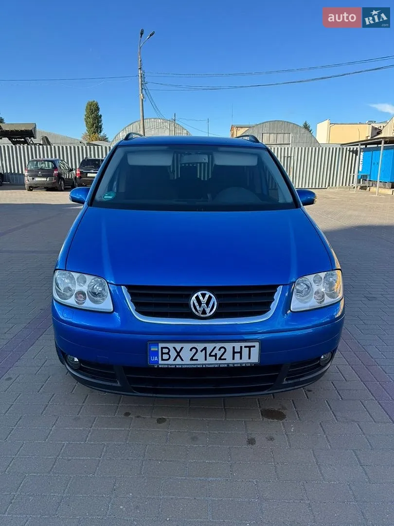 Volkswagen Touran, 2005