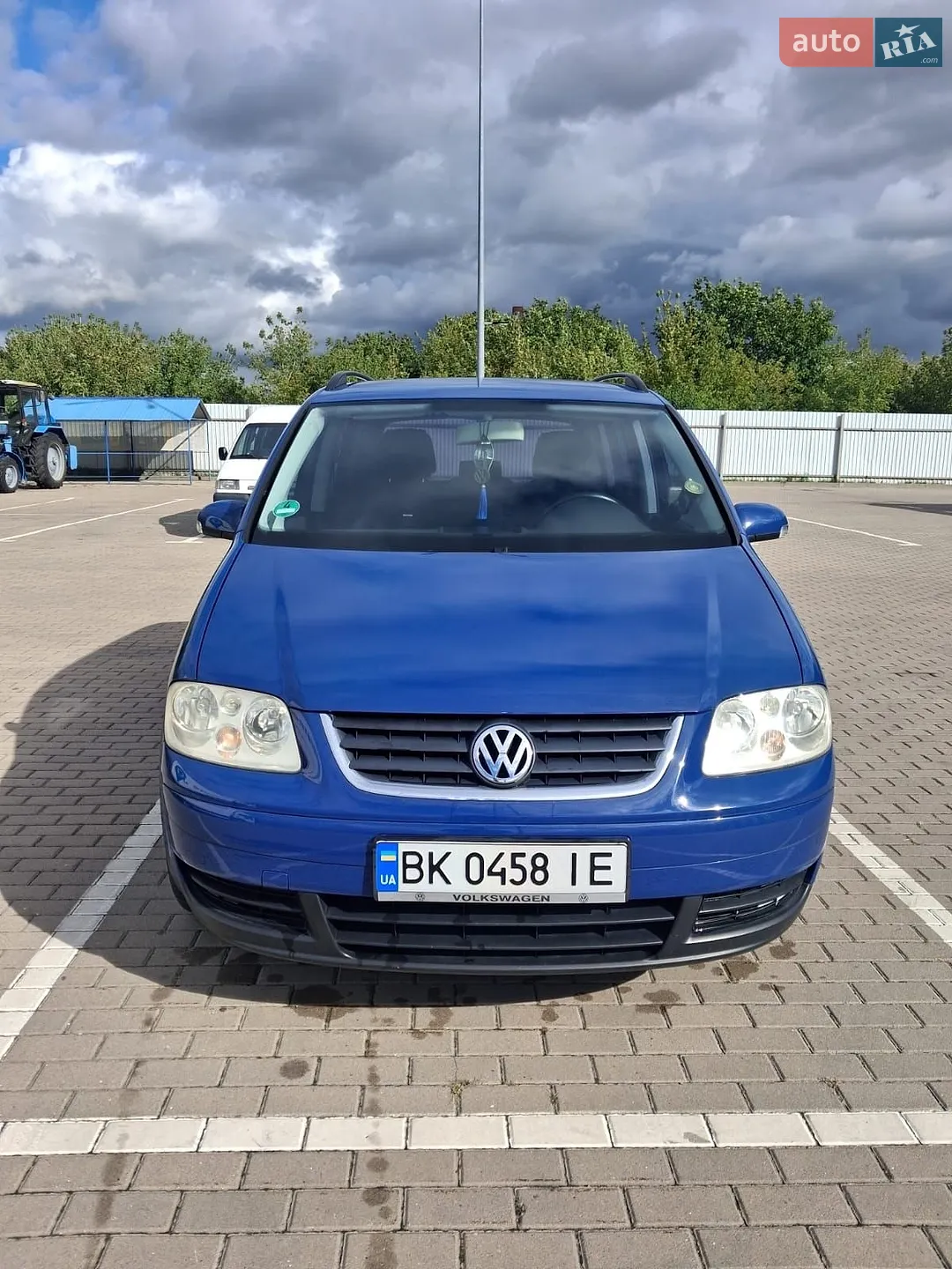 Volkswagen Touran, 2004
