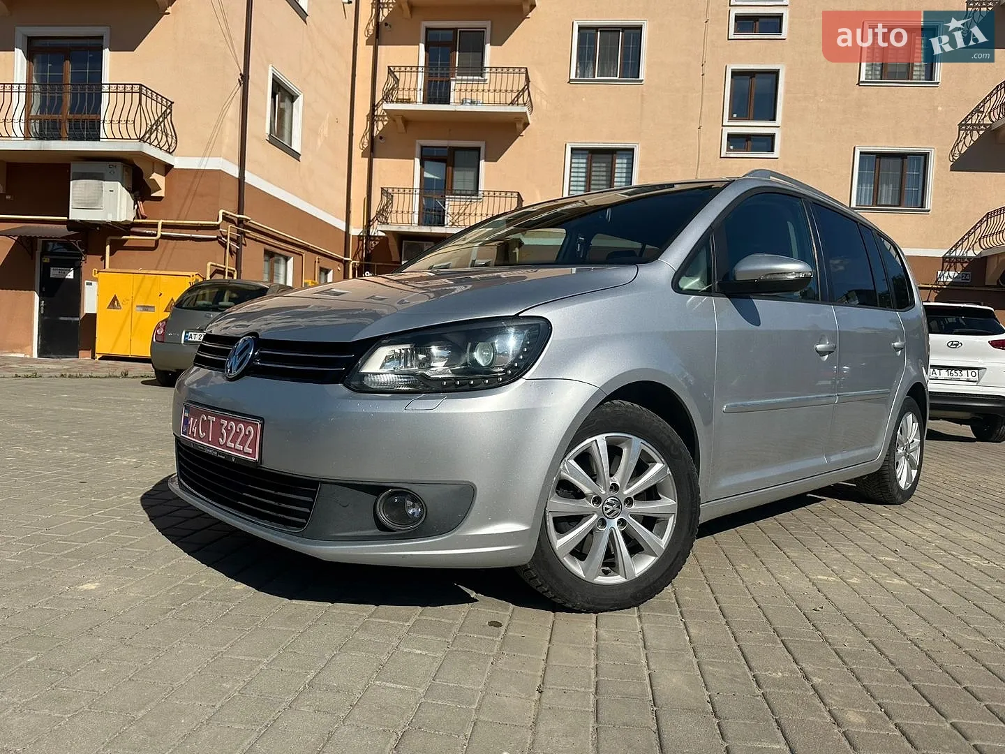 Volkswagen Touran, 2011