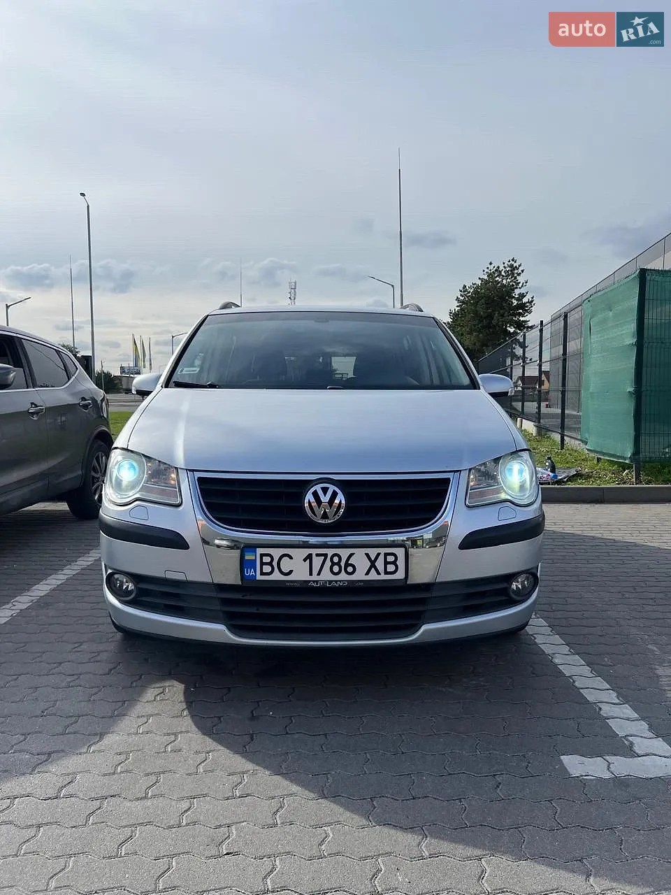 Volkswagen Touran, 2008