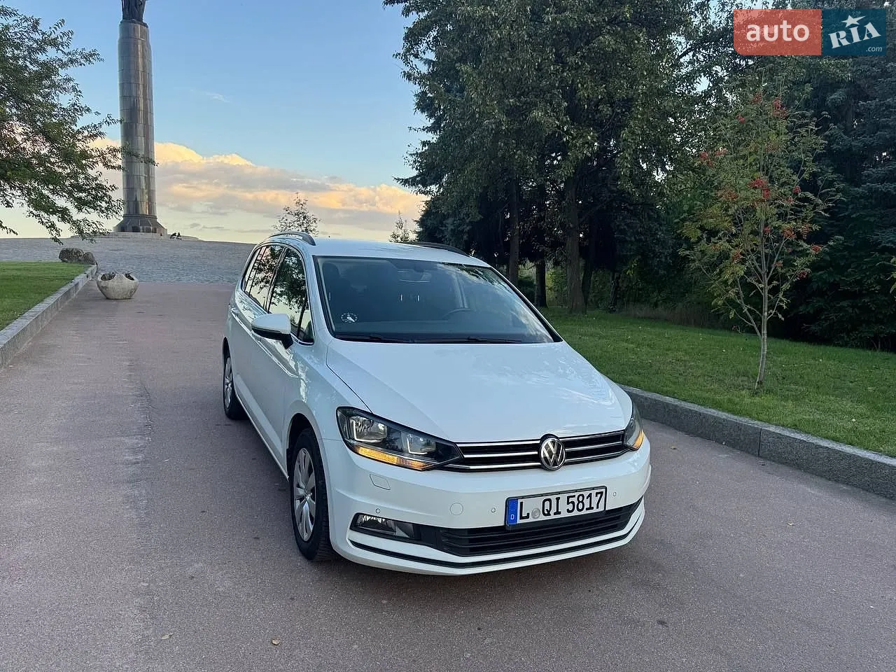 Volkswagen Touran, 2017