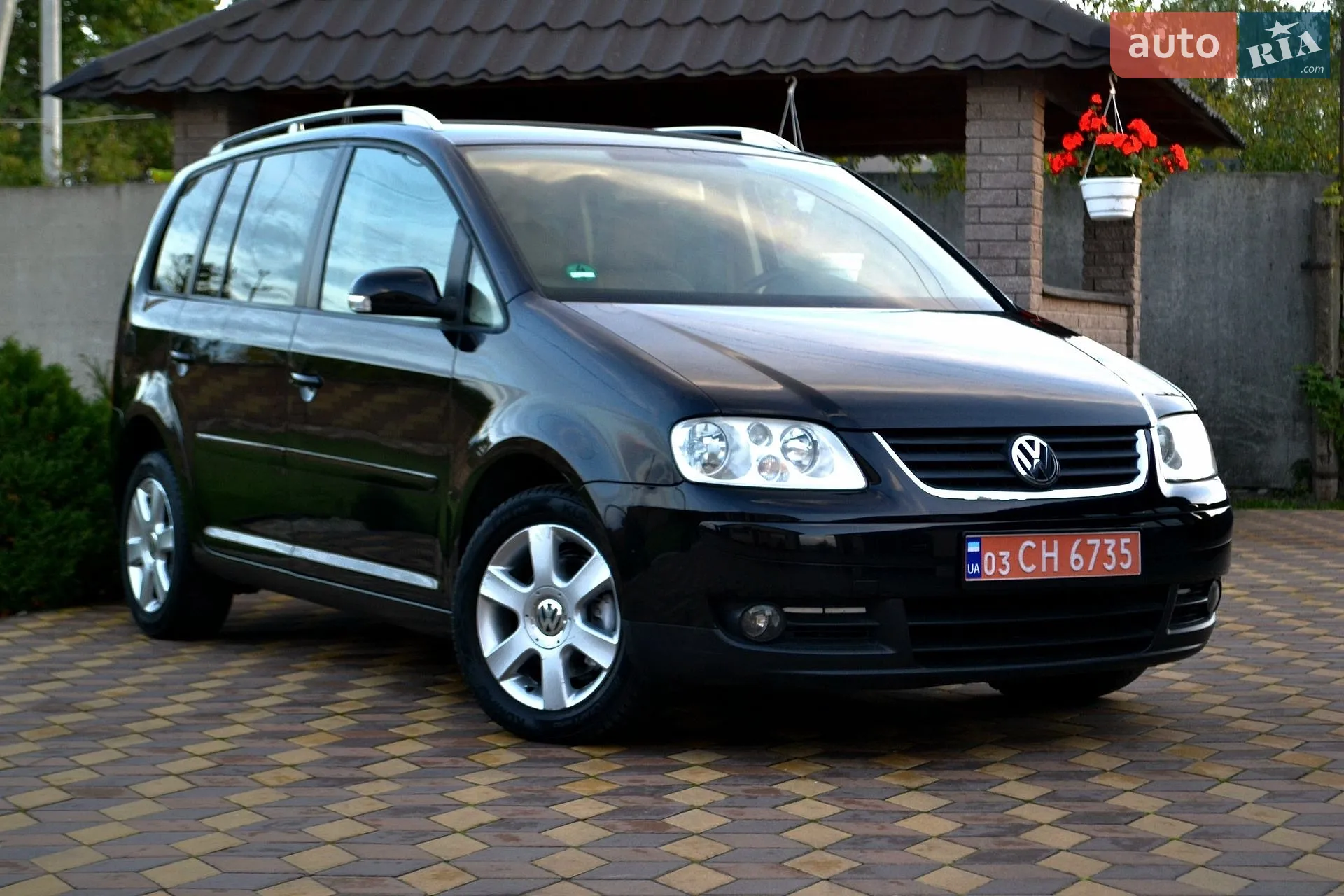 Volkswagen Touran, 2005