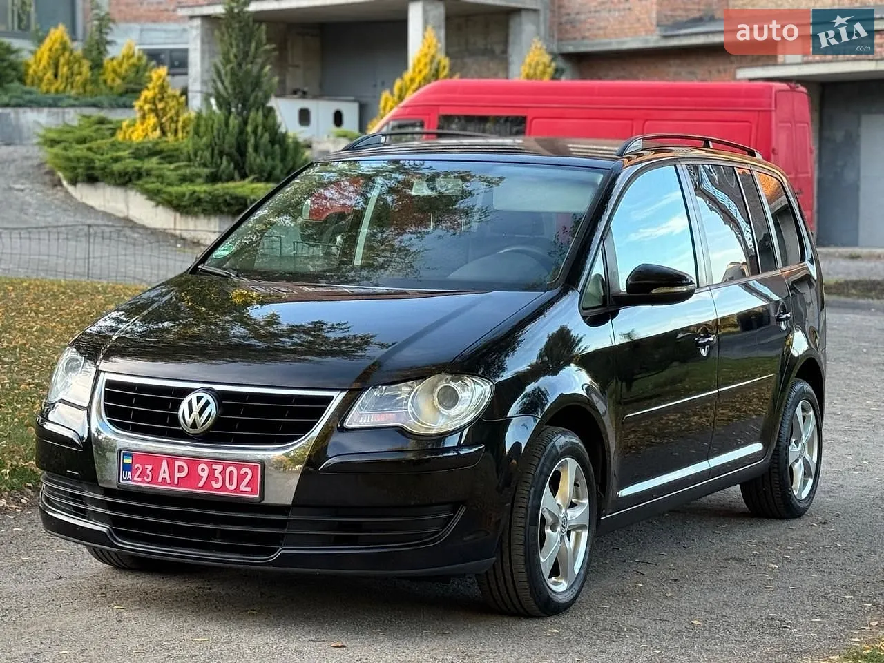 Volkswagen Touran, 2010